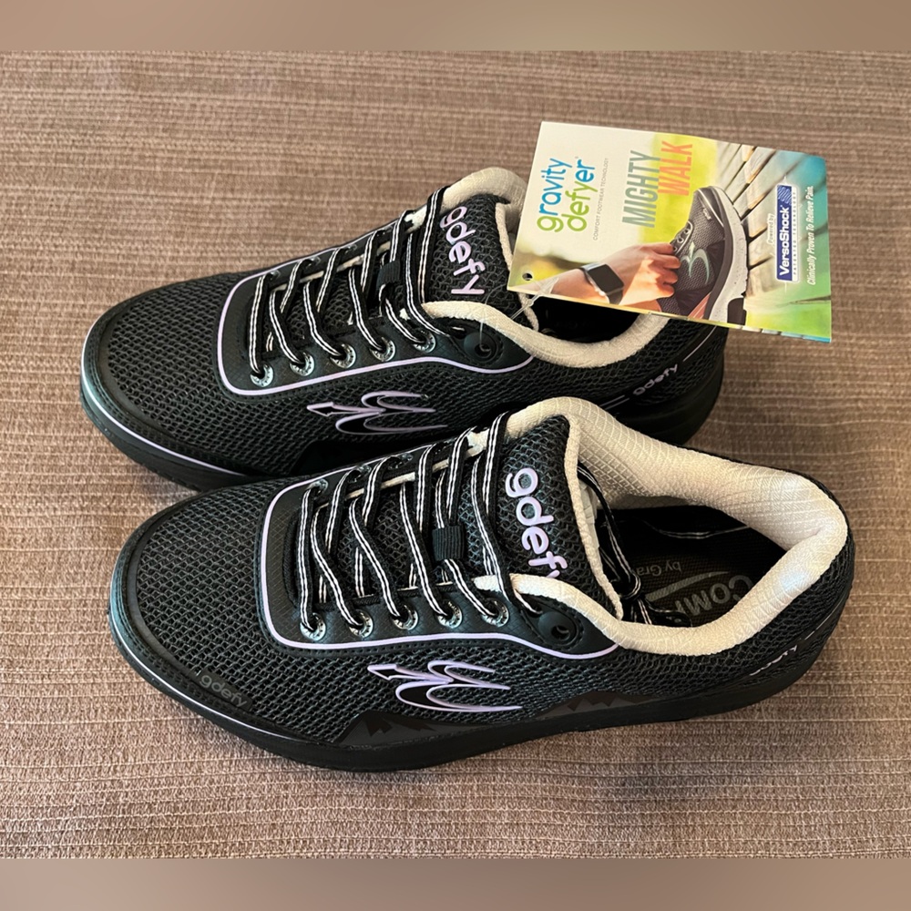 Womens’s Walking Shoes